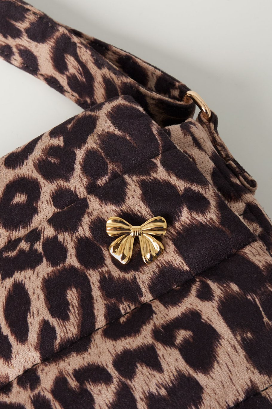 BROCHE | GOUDEN STRIK
