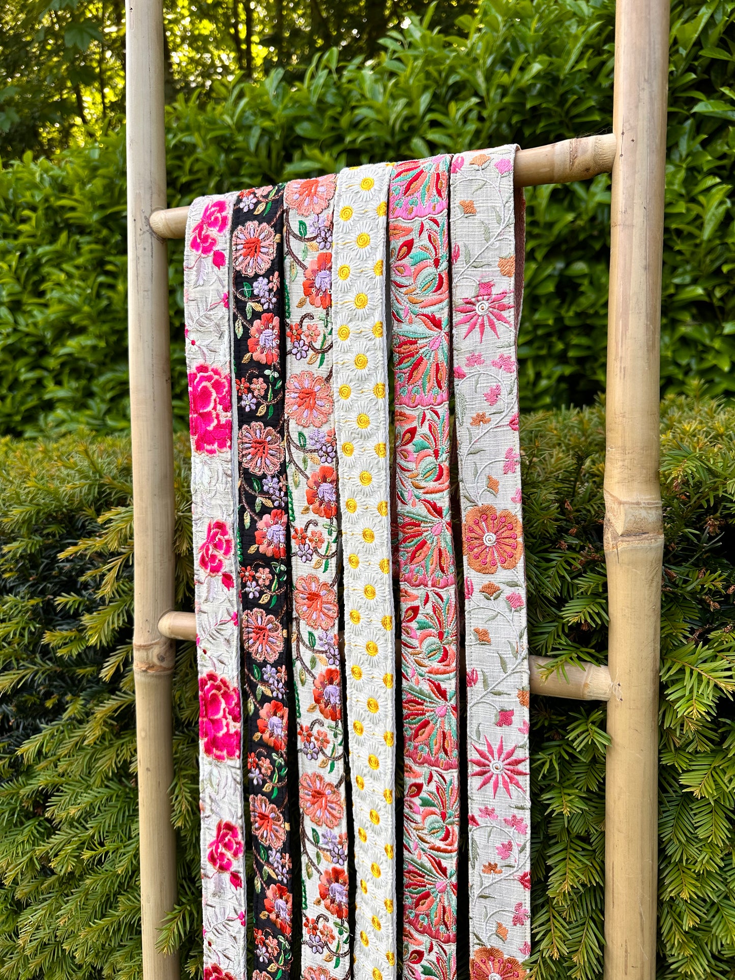 STRAP | PALMETTE LIGHT