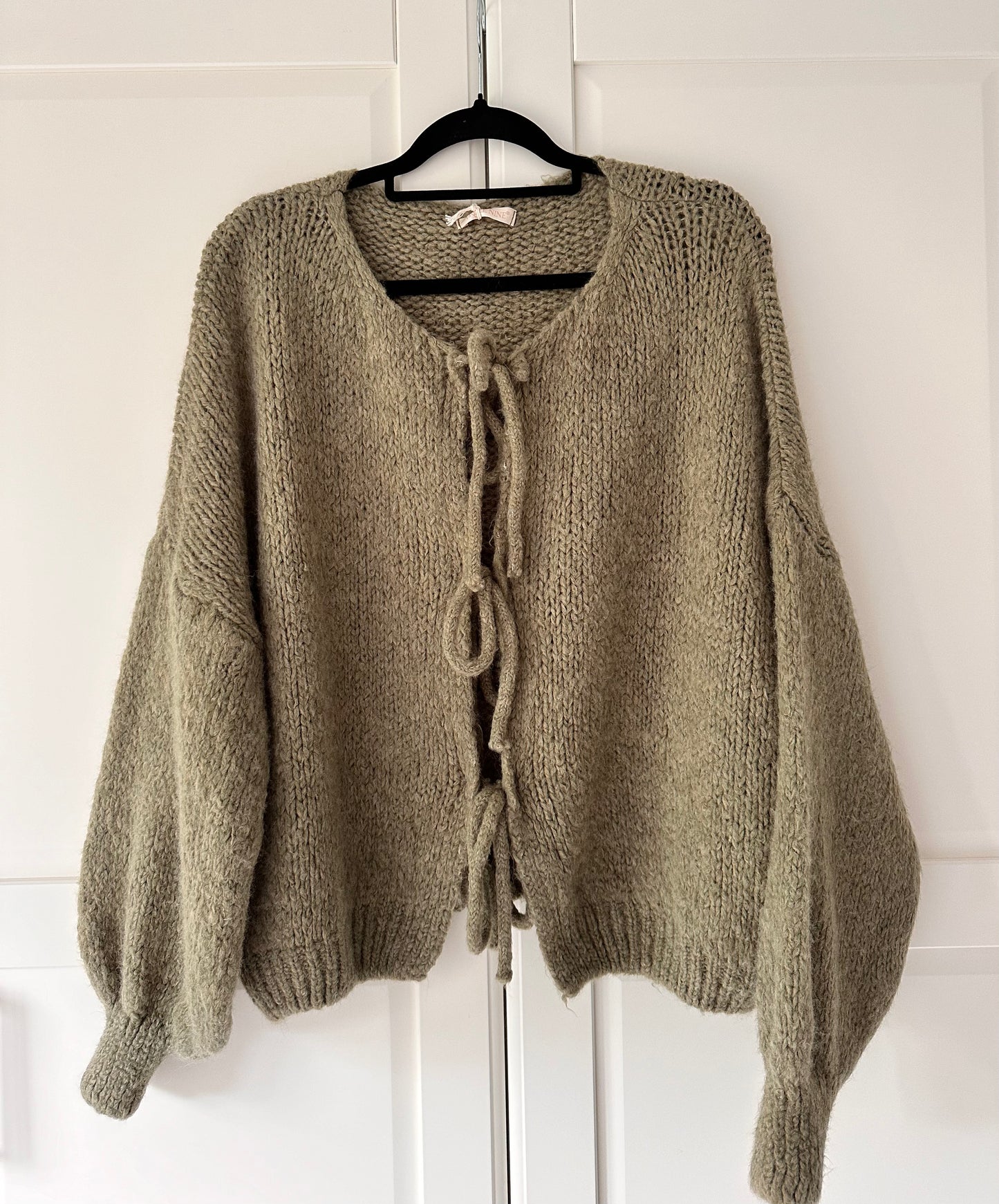 VEST BOWS | GREEN