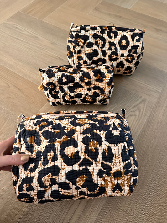 TOILETTAS | PANTER L