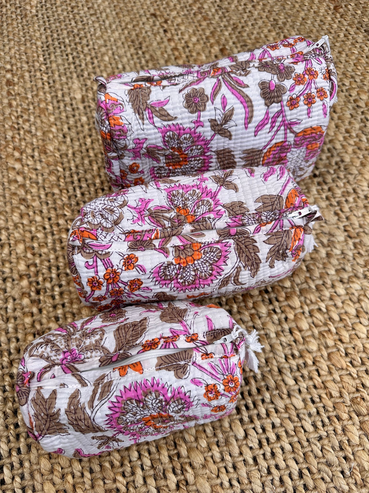 TOILETTAS | PINK FLOWERS S