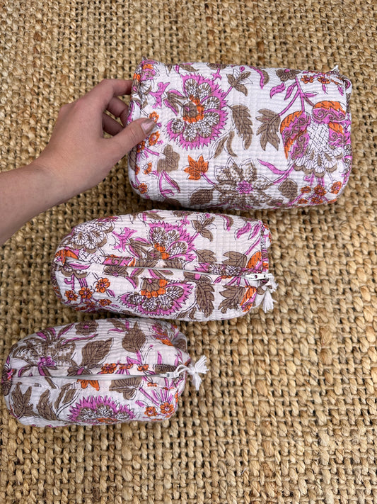 TOILETTAS | PINK FLOWERS L