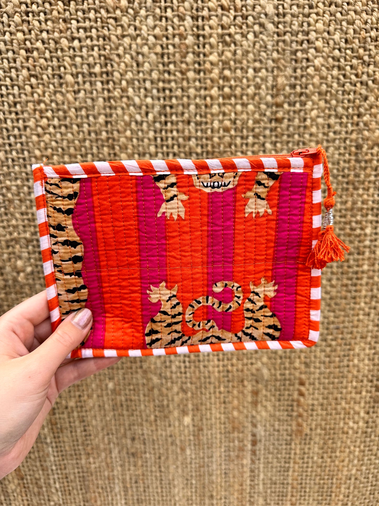 ETUI | COLOURFUL
