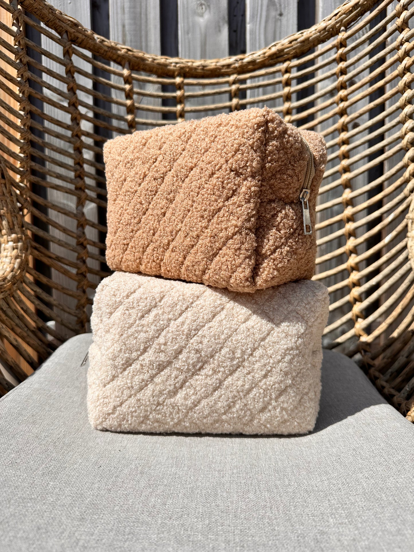 TOILETTAS | TEDDY CAMEL