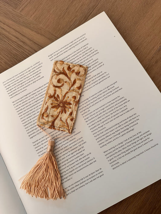 BOEKENLEGGER | HONEY LIGHT