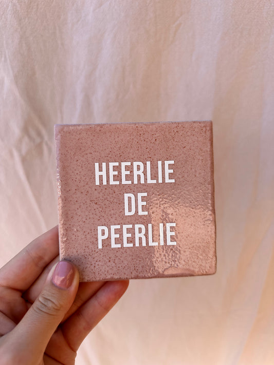 TEGELTJE | HEERLIE DE PEERLIE