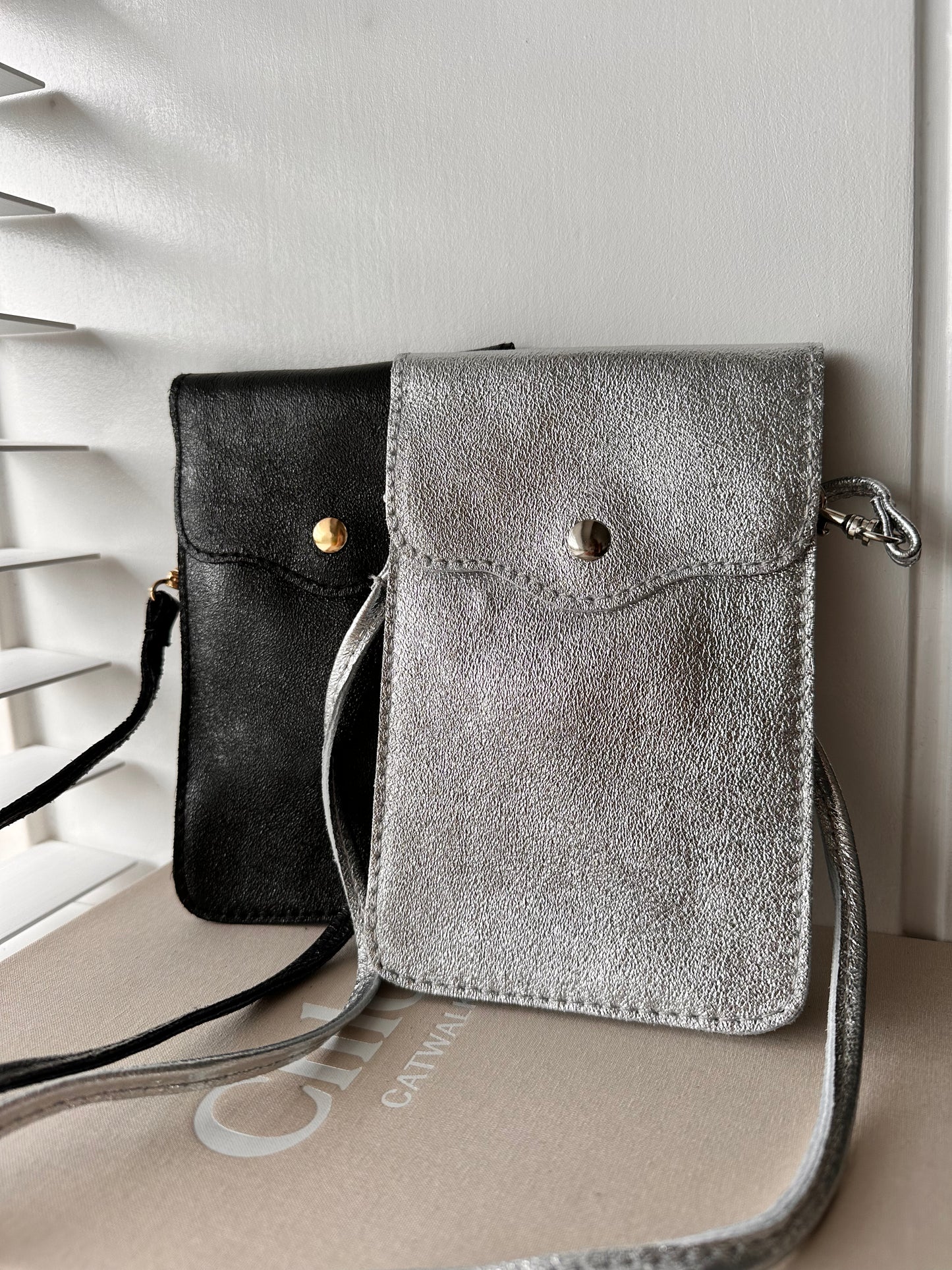 CROSSBODY TELEFOON TAS METALLIC | SILVER